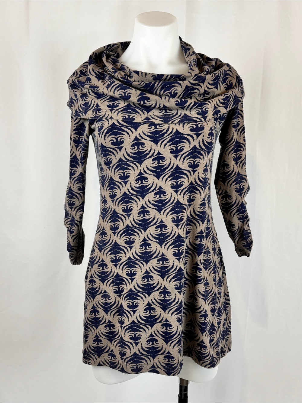 Effie’s Heart Julliard Tunic Grey & Blue Print Small